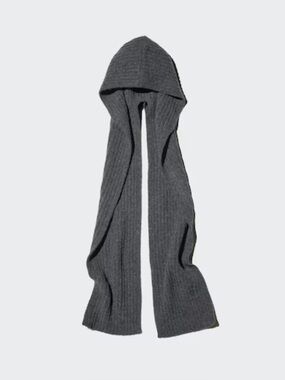 Uniqlo Souffle Yarn Chunky Hooded Scarf